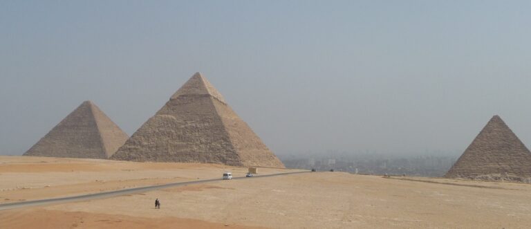Egyptian Archaeological Sites Travel Guide: How to Plan Your Visit