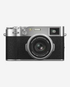 FUJIFILM X100VI Compact Camera with 23 mm F2 Fixed Focal Length, Premium APS-C Camera with 40.2 MP,